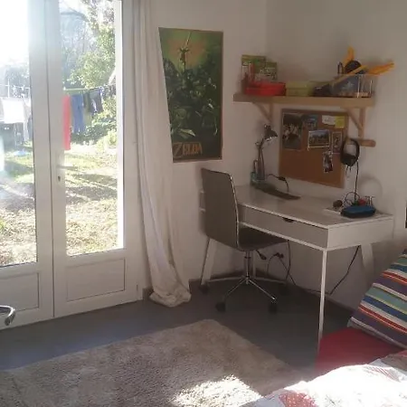 Maison Aux Volets Jaunes 펜션 Les Angles (Gard)